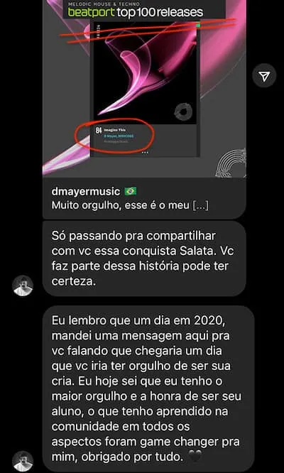 Print do Beatport top 100 releases com a faixa do aluno, que comemora a conquista com o Salata.